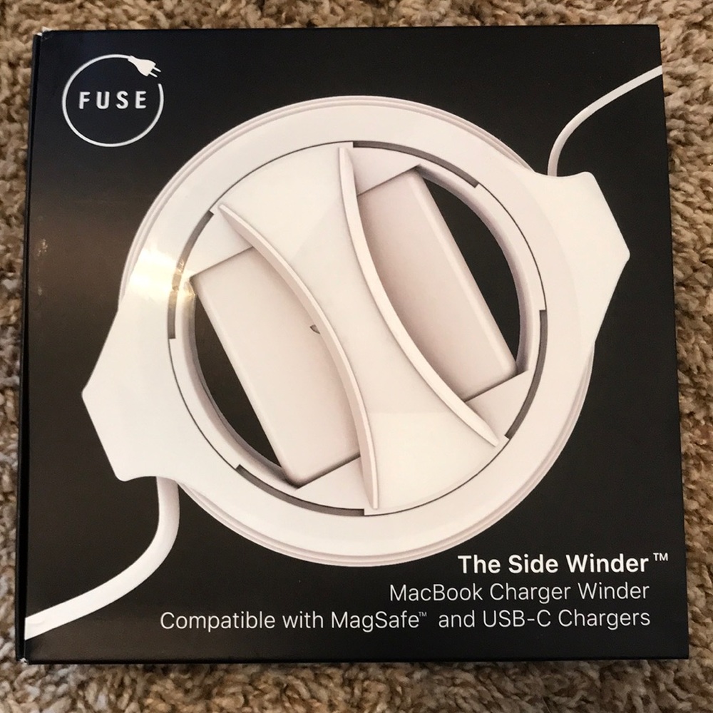 Fuse “The Side Winder” - MacBook Charger Winder